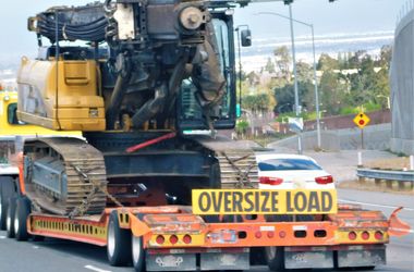 sondertransport einer Übergröße 380x250